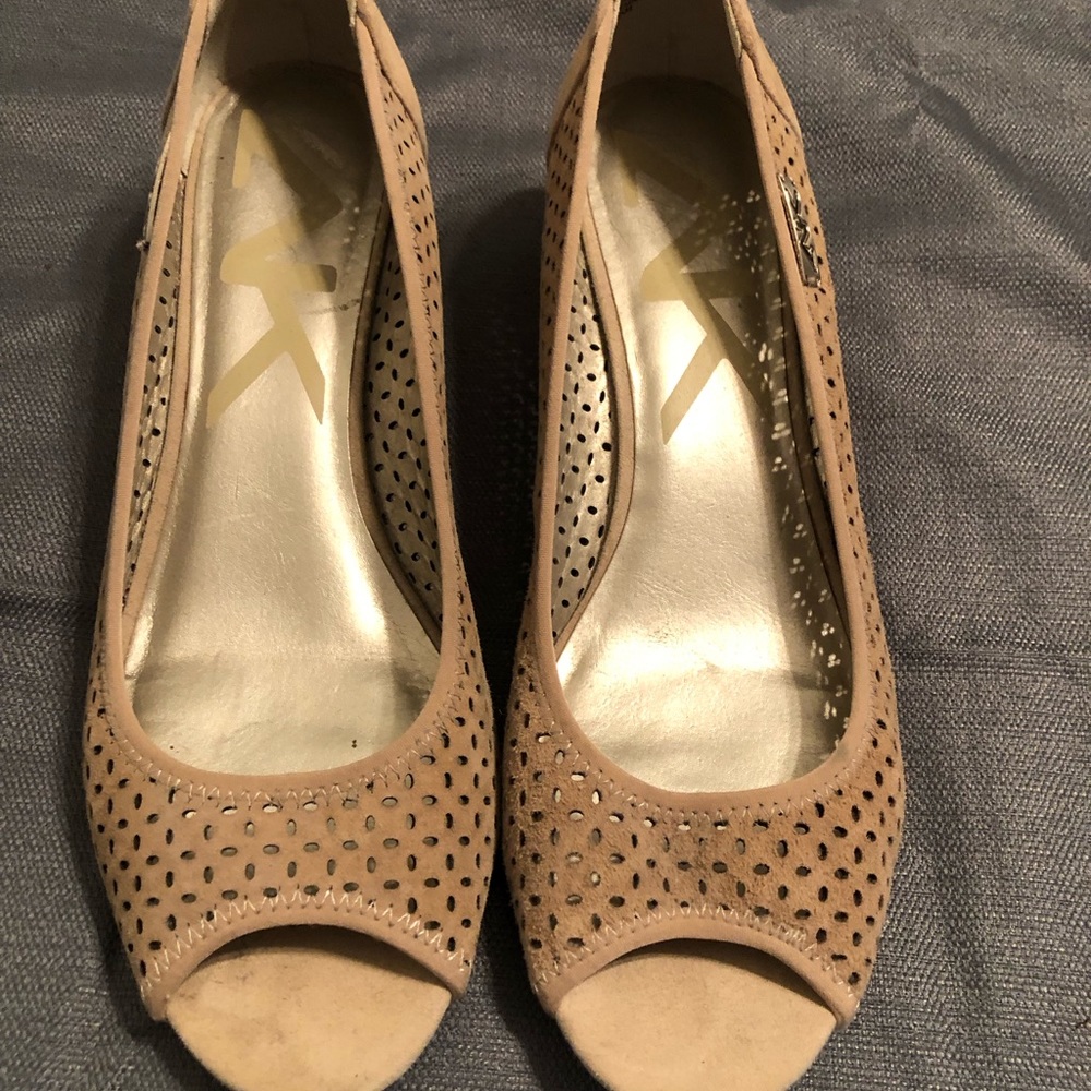 Leather size 11 wedge tan